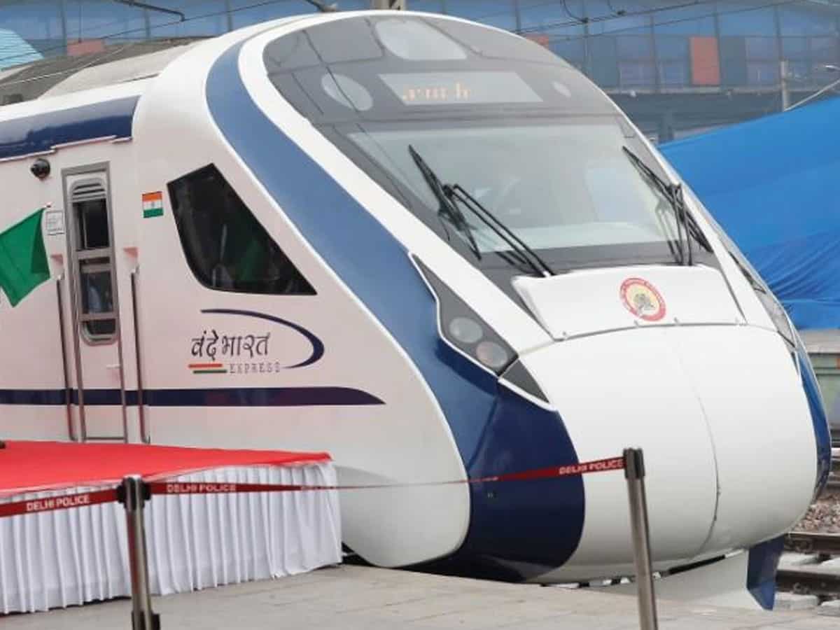 Vande Bharat Trains Fare: वंदे भारत के यात्रियों को मिल सकती है बड़ी राहत, इन ट्रेनों के किराए में हो सकती है कटौती 