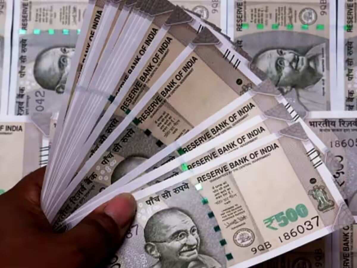 7th Pay Commission DA Hike: सरकारी कर्मचारियों की लगी लॉटरी! इस बार 5% बढ़ा महंगाई भत्ता; पेंशन रिटायरमेंट पर भी मिली खुशखबरी