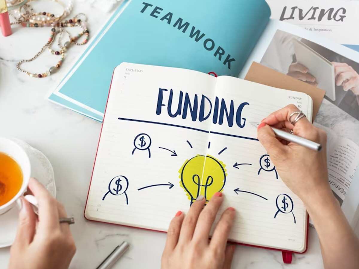 Startup Funding: सौरव गांगुली ने पहले Classplus और अब JustMyRoots में किया निवेश, बोले- 'फ्यूचर तो इसी का है'