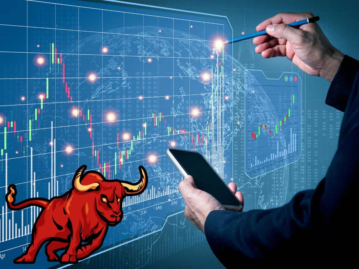 Stock Market Highlights: बाजार में 2 दिन की तेजी पर ब्रेक; Sensex 200 अंक नीचे बंद, ये रहे आज के Top Stocks