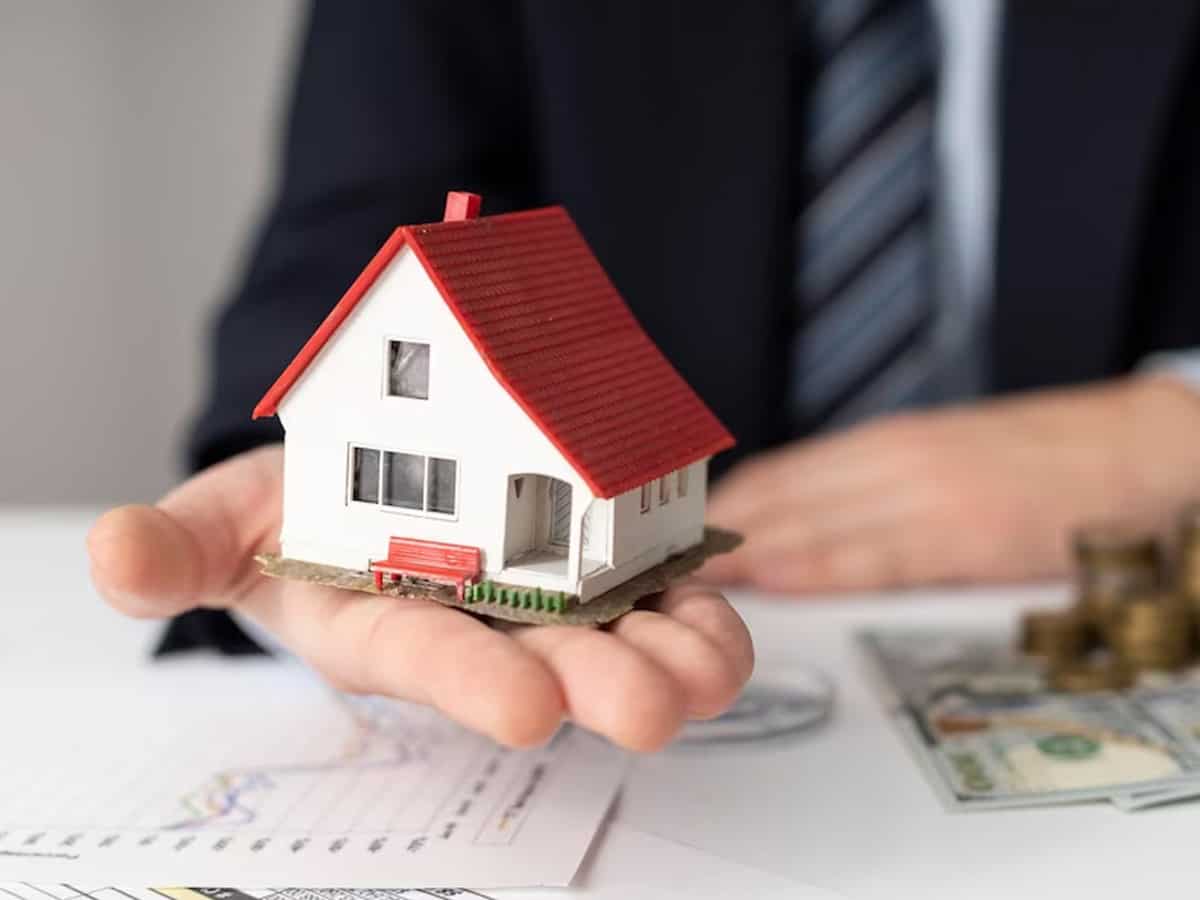 Home Loan लेने की है प्लानिंग? ये 5 बैंक दे रहे हैं सबसे सस्ता होम लोन, घर बनाने से पहले चेक करें लिस्ट