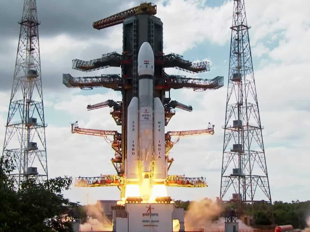 Chandrayaan-3 Launch: जानिए अंतरिक्ष में कहां पर पहुंचा चंद्रयान, ISRO ने शेयर किया ये अपडेट