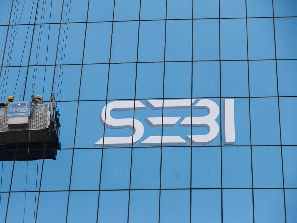 E-Auction: Sebi 7 कंपनियों की प्रॉपर्टीज करेगी नीलाम, निवेशकों से जुटाए पैसे की होगी वसूली