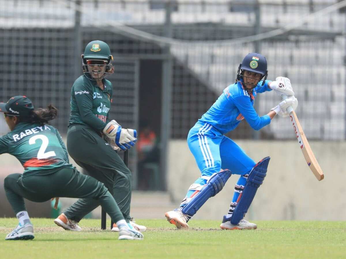 India W Vs Bangladesh W: मैच टाई होने पर जमकर भड़की हरमनप्रीत कौर, खराब अंपायरिंग पर निकाली भड़ास