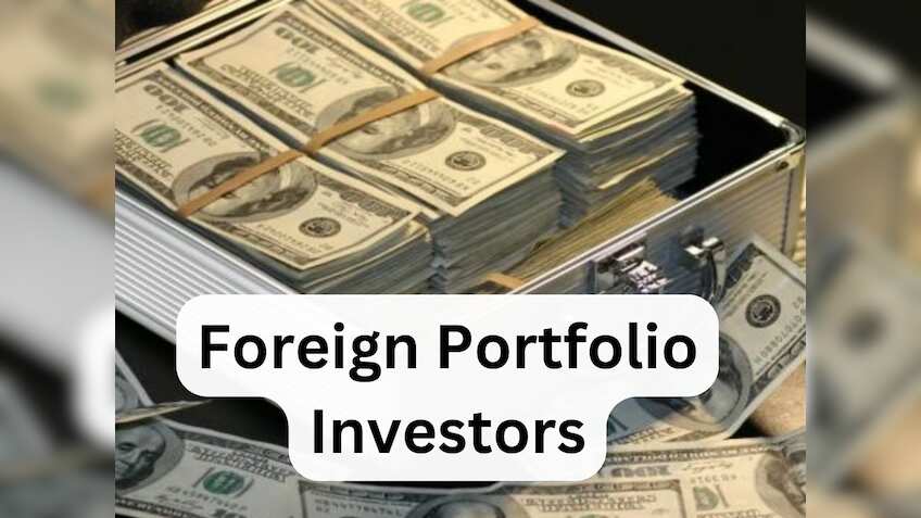 Foreign Investors: विदेशी निवेशकों ने जुलाई में शेयर बाजार में अब तक 43800 करोड़ रुपए की खरीदारी की