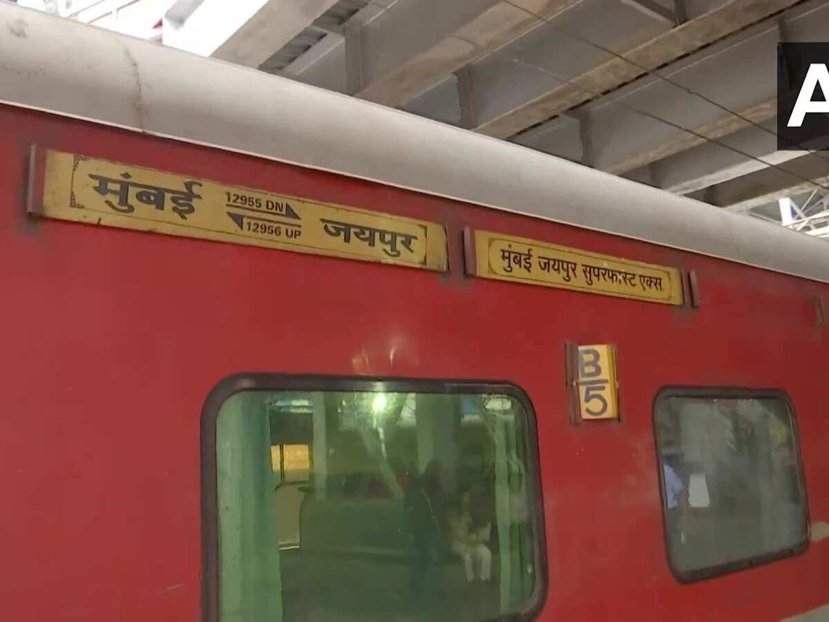 जयपुर-मुम्बई एक्सप्रेस ट्रेन में गोलीबारी की घटना, सीनियर एएसआई समेत चार लोगों की मौत