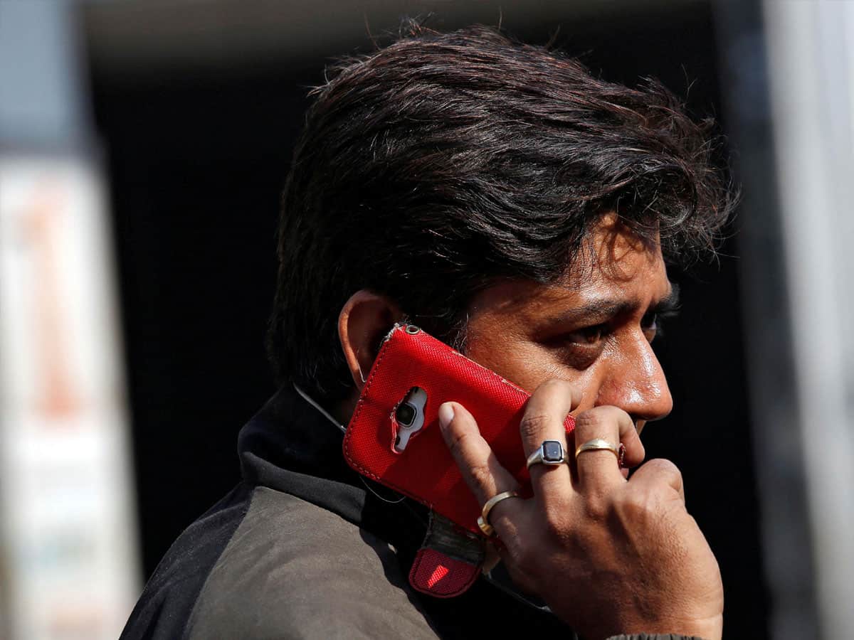 भारत में मोबाइल कॉल को 28 साल, बंगाल के सीएम ने की थी पहली कॉल, जानिए किसे लगाया था फोन 