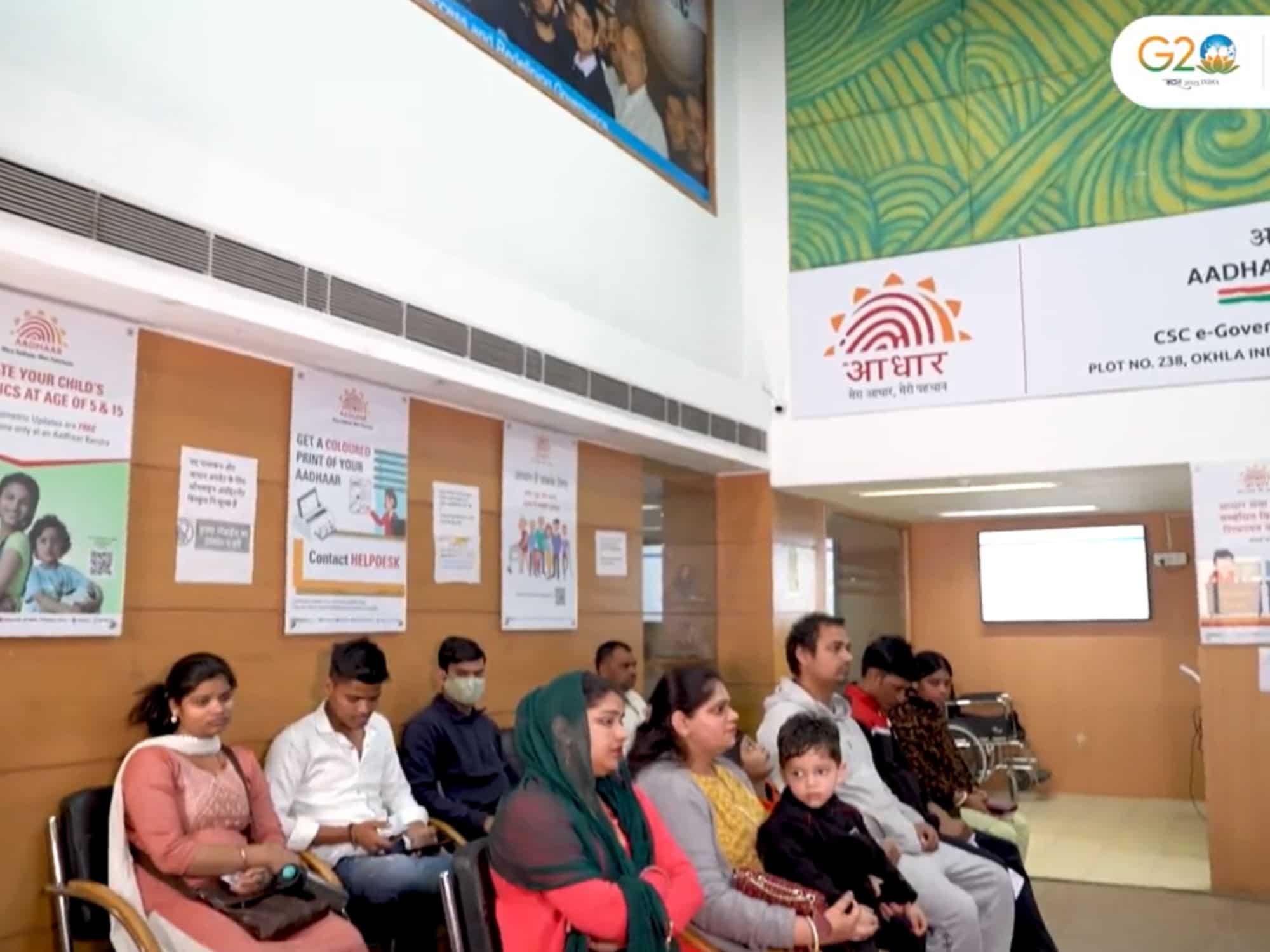 Update Your Aadhaar: UIDAI दे रहा है सुनहरा मौका, फ्री में मिल रही है ये सुविधा; फटाफट चेक कर लें नया अपडेट