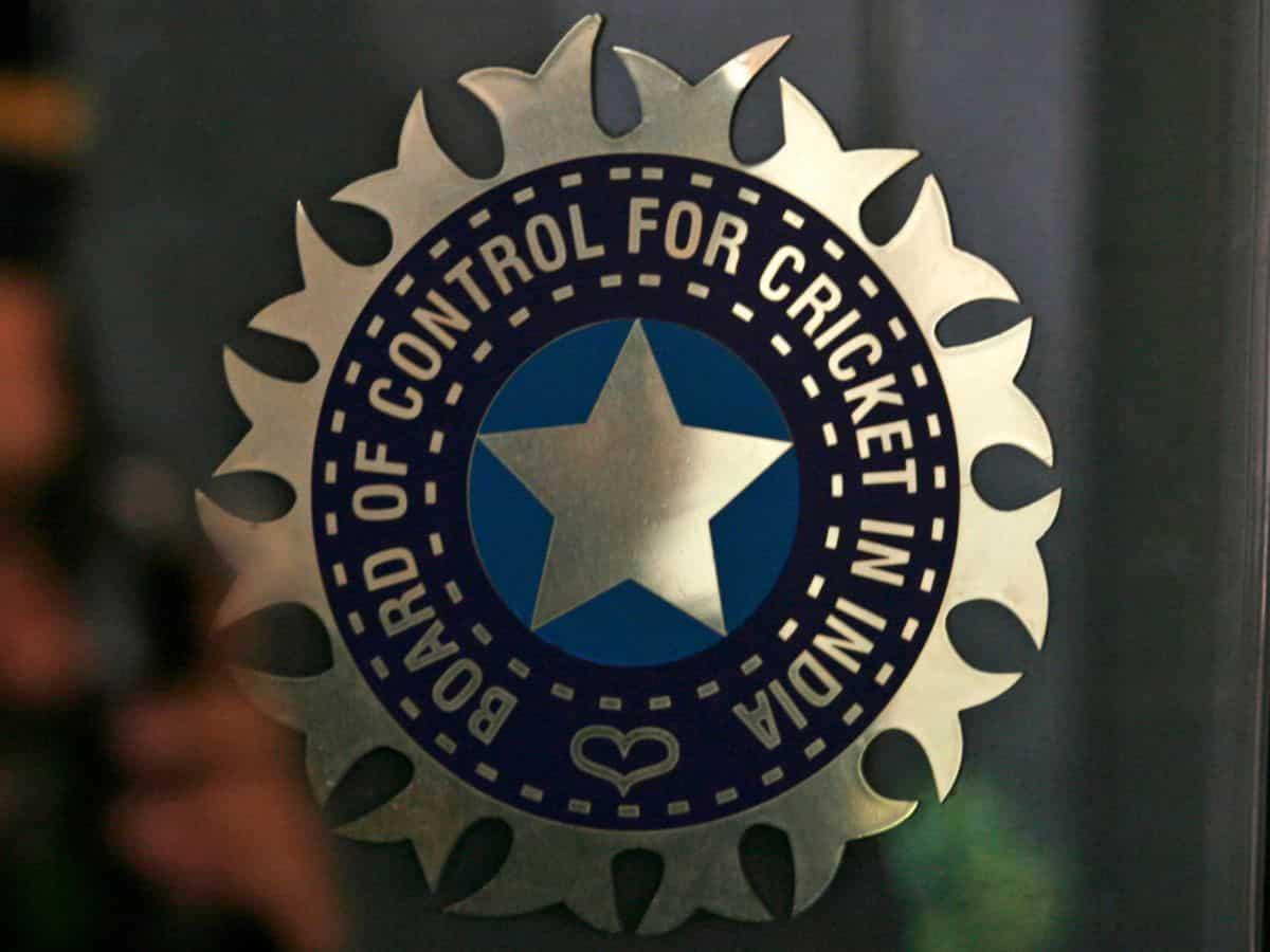 BCCI पर होगी नोटों की बारिश, मीडिया राइट्स और टाइटल स्पॉन्सर के लिए निकाला टेंडर, इन बड़ी कंपनियों में लगेगी होड़