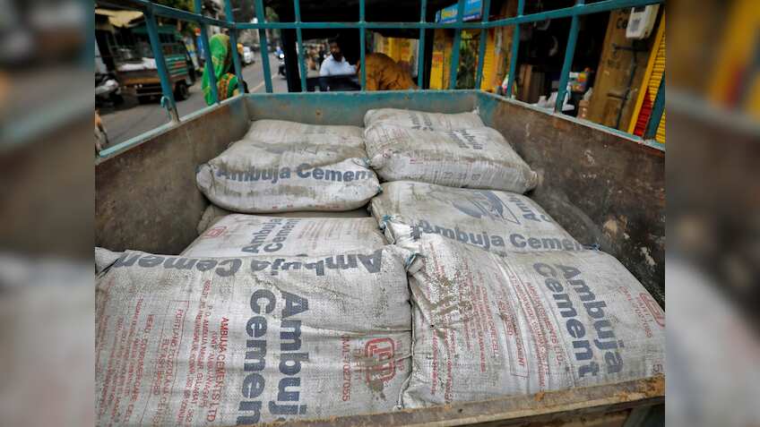 Ambuja Cement ने सांघी इंडस्ट्रीज़ का पूरा किया अधिग्रहण, आज के ट्रेडिंग सेशन में 3% से ज्यादा चढ़ा शेयर