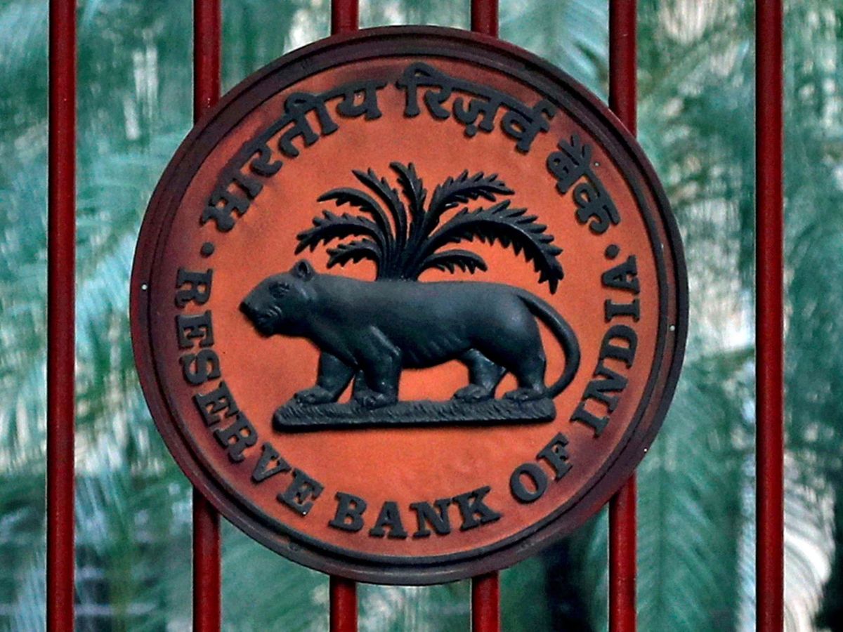 MPC Meeting: महंगाई की चिंता के बीच RBI ब्याज दर पर लेगा ले फैसला, मिलेगी राहत या बढ़ेगा बोझ?