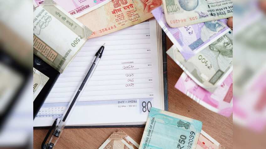 EPF Interest Rate: कहां अटका है आपके पीएफ ब्याज का पैसा? जानें EPFO से लेटेस्ट अपडेट