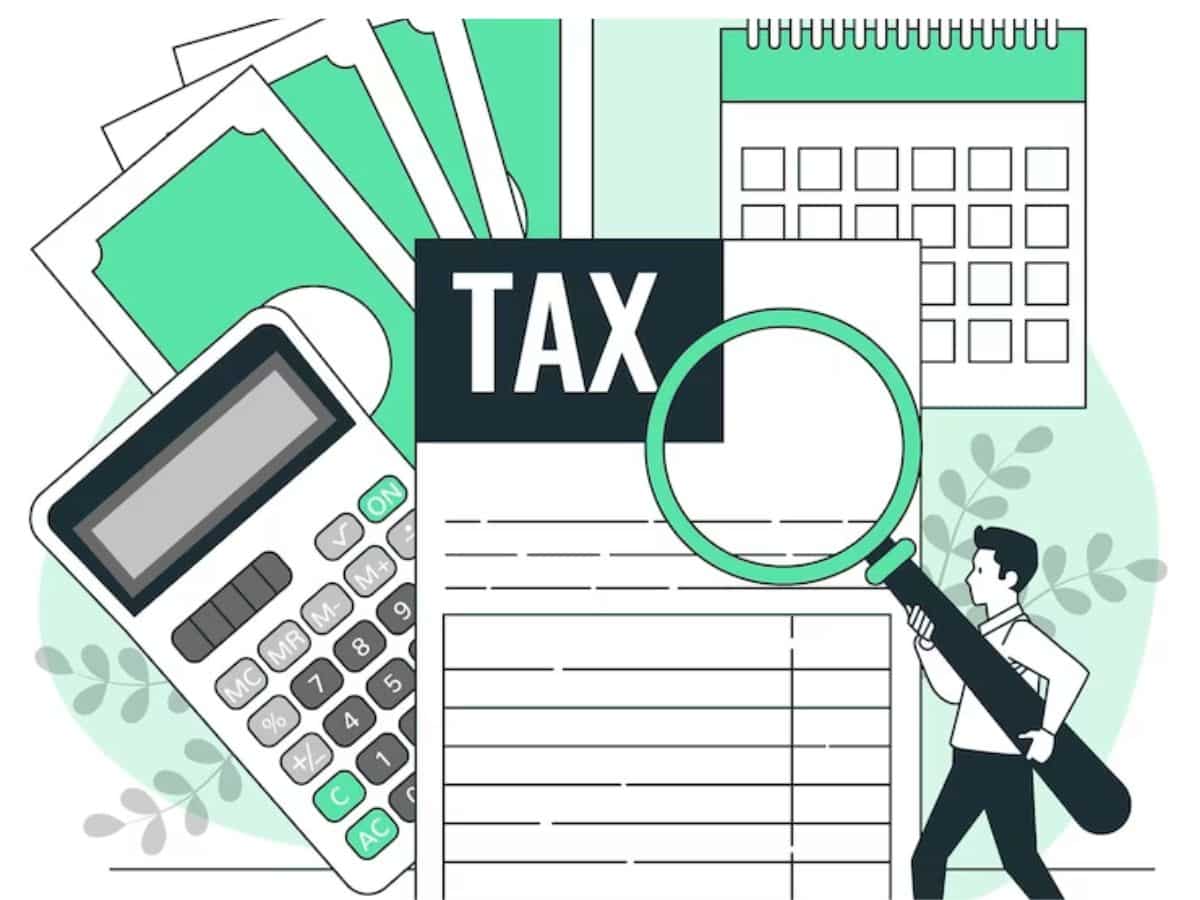 Income Tax Return: आईटीआर फाइल करने के बाद भी जरूर चेक करें AIS, वर्ना आ जाएगा नोटिस; जानें क्यों
