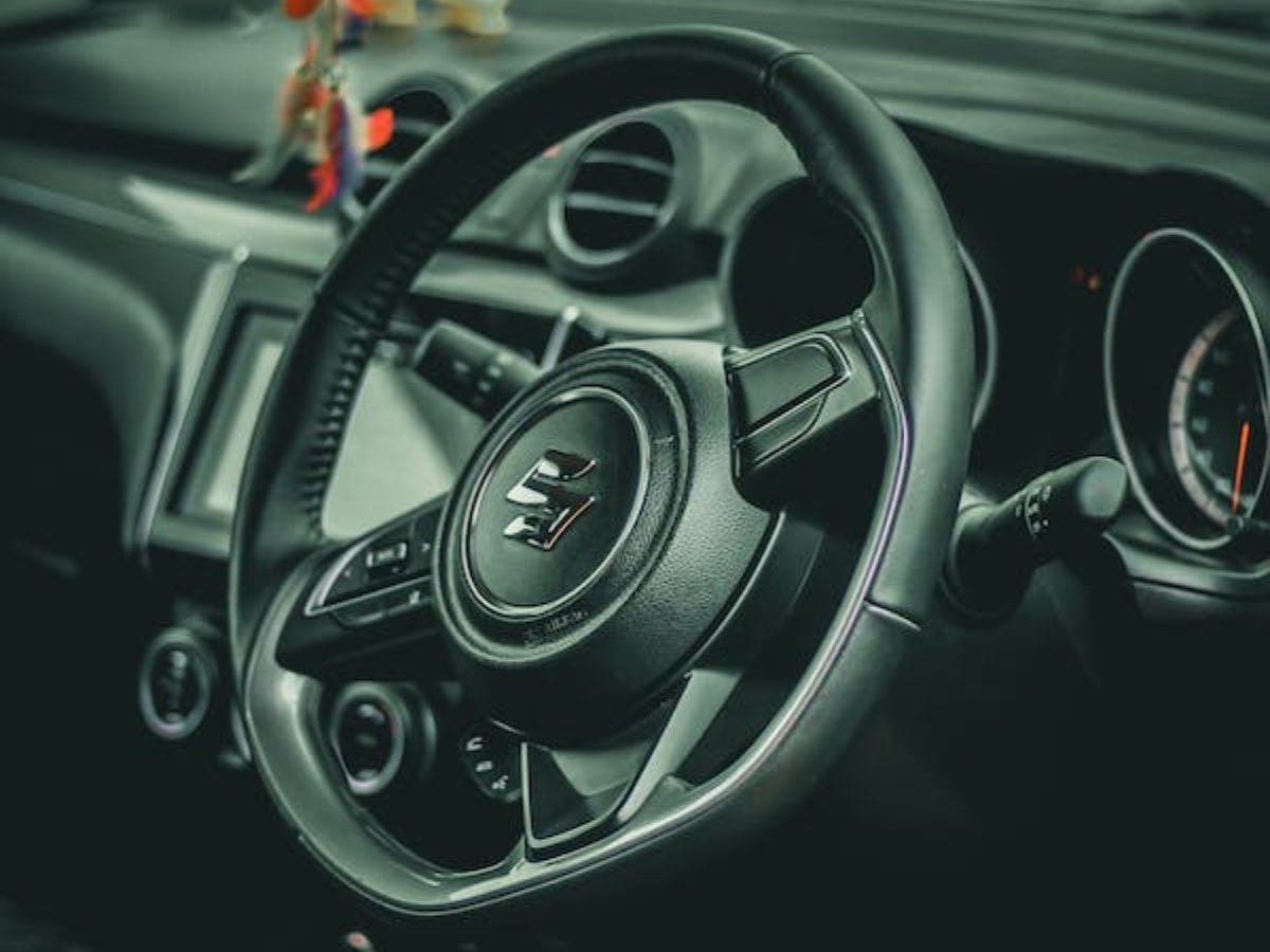 आपके पास है Maruti Suzuki का शेयर? सुजुकी मोटर गुजरात पर आई बड़ी खबर