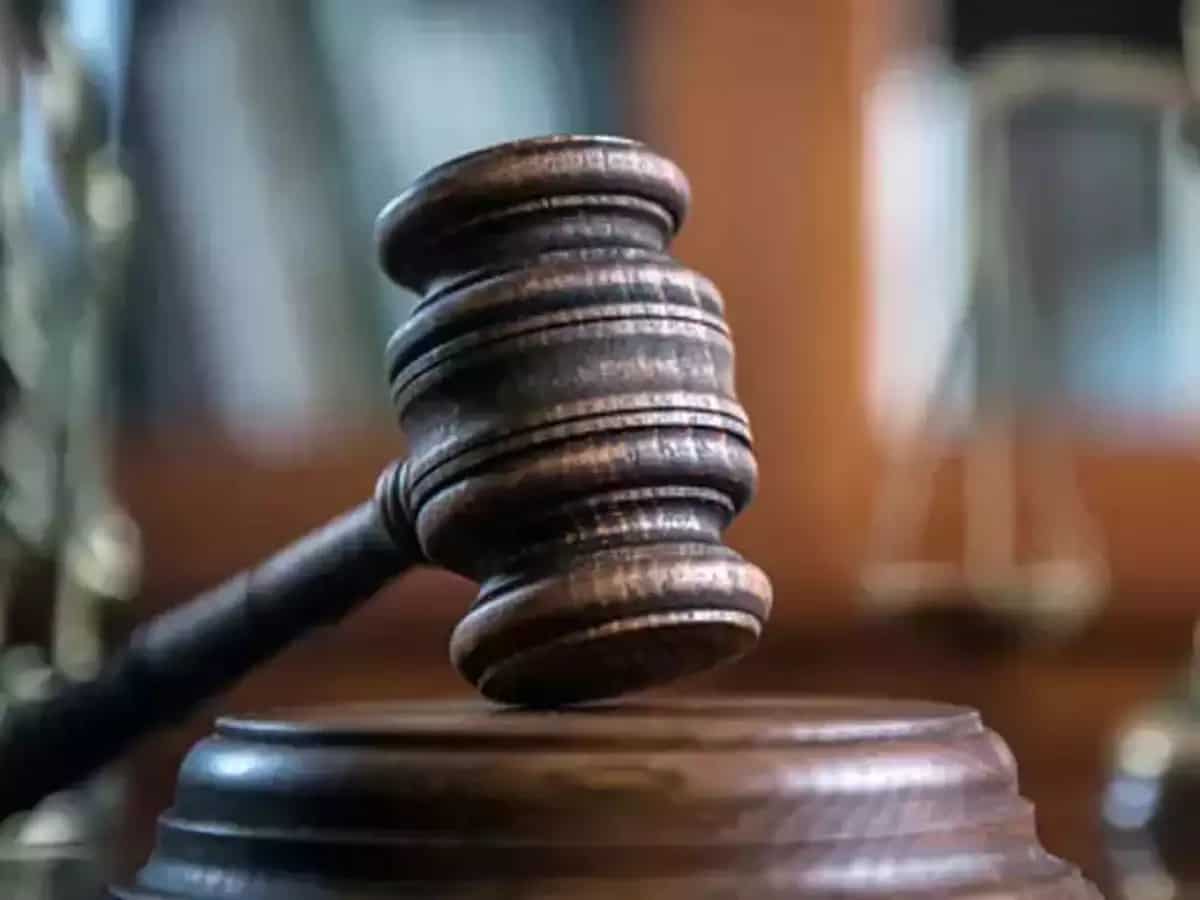 बॉम्बे HC से Axis Finance को तगड़ा झटका, Zeel-Sony जैसी कंपनियों को पार्टी बनाने वाली अर्जी खारिज