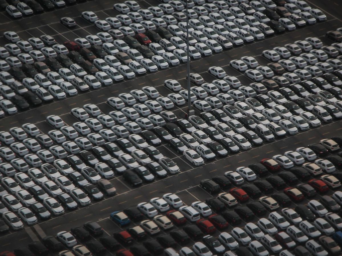 इस फेस्टिव सीजन पैसेंजर व्हीकल की बंपर बिक्री होने की उम्मीद, 10 लाख पार कर सकता है आंकड़ा