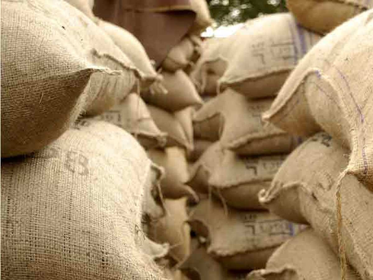 20 फीसदी अनिवार्य जूट पैकेजिंग पर सरकार सख्त, खाद्य विभाग ने शुगर मिल्स को लिखी चिट्ठी