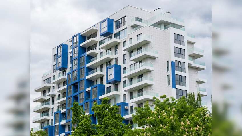 Real Estate: किफायती शहरों में दिल्ली-एनसीआर छठे स्थान पर, मुंबई को किया पीछे- जानें अपने शहर का हाल 