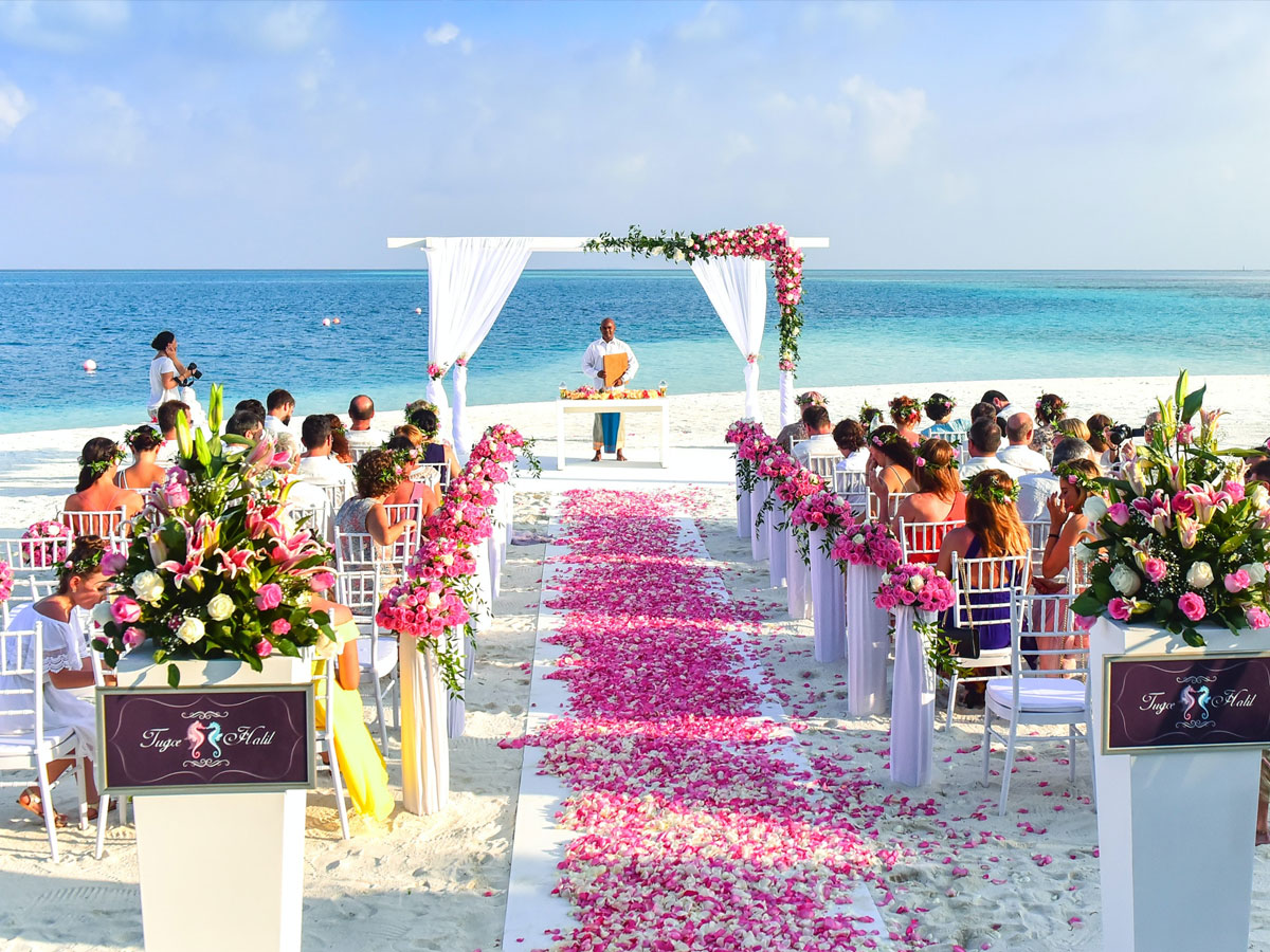 भारत में आकर विदेशी करेंगे बीच , हिमालय रॉयल वेडिंग, डेस्टिनेशन शादियों पर सरकार ने लॉन्च किया अभियान