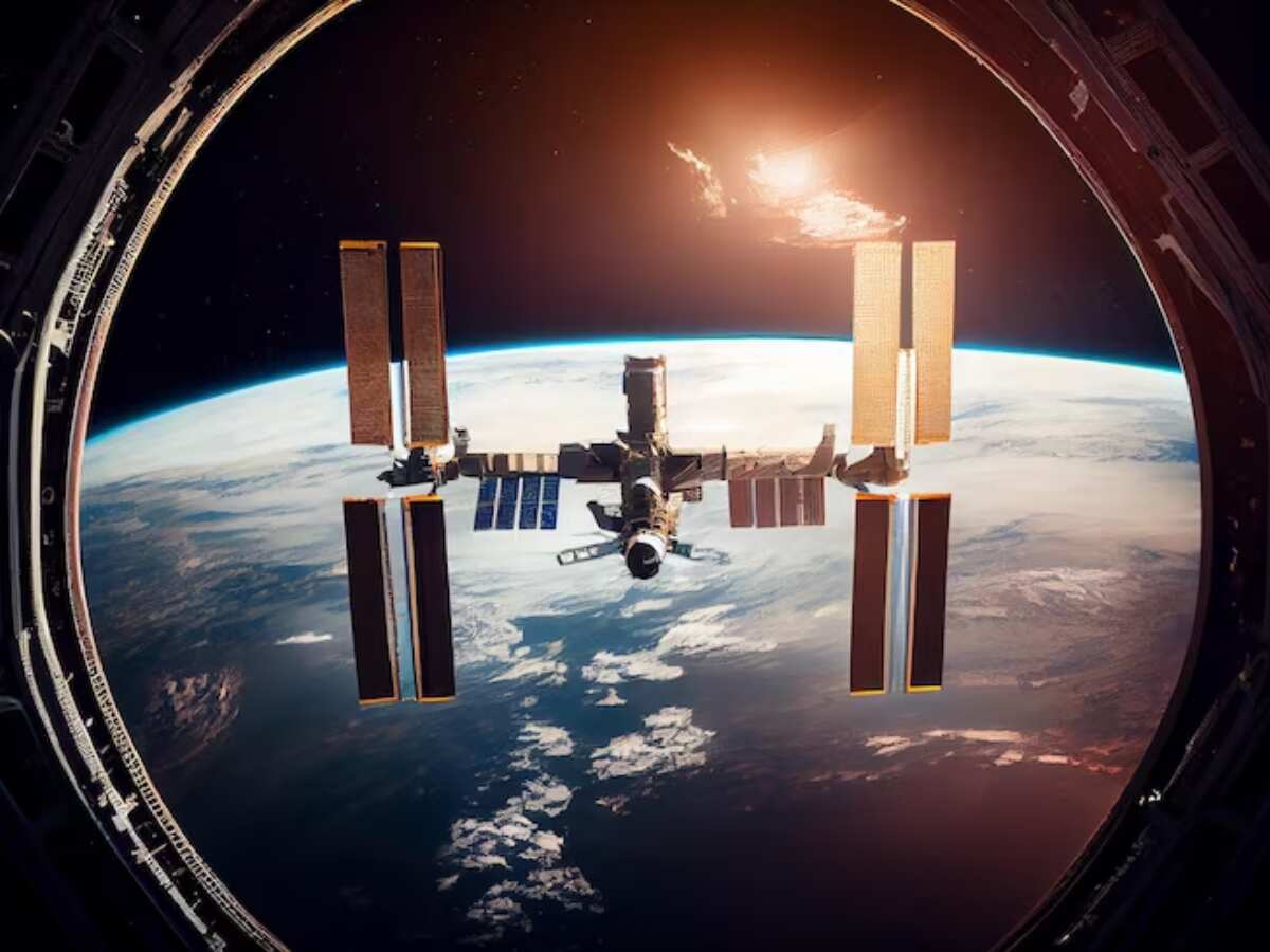 Chandrayaan-3: अब चांद से सिर्फ 25 किमी दूर, सॉफ्ट लैंडिंग के लिए बस इस चीज का इंतजार, लैंडर विक्रम करेगा कमाल