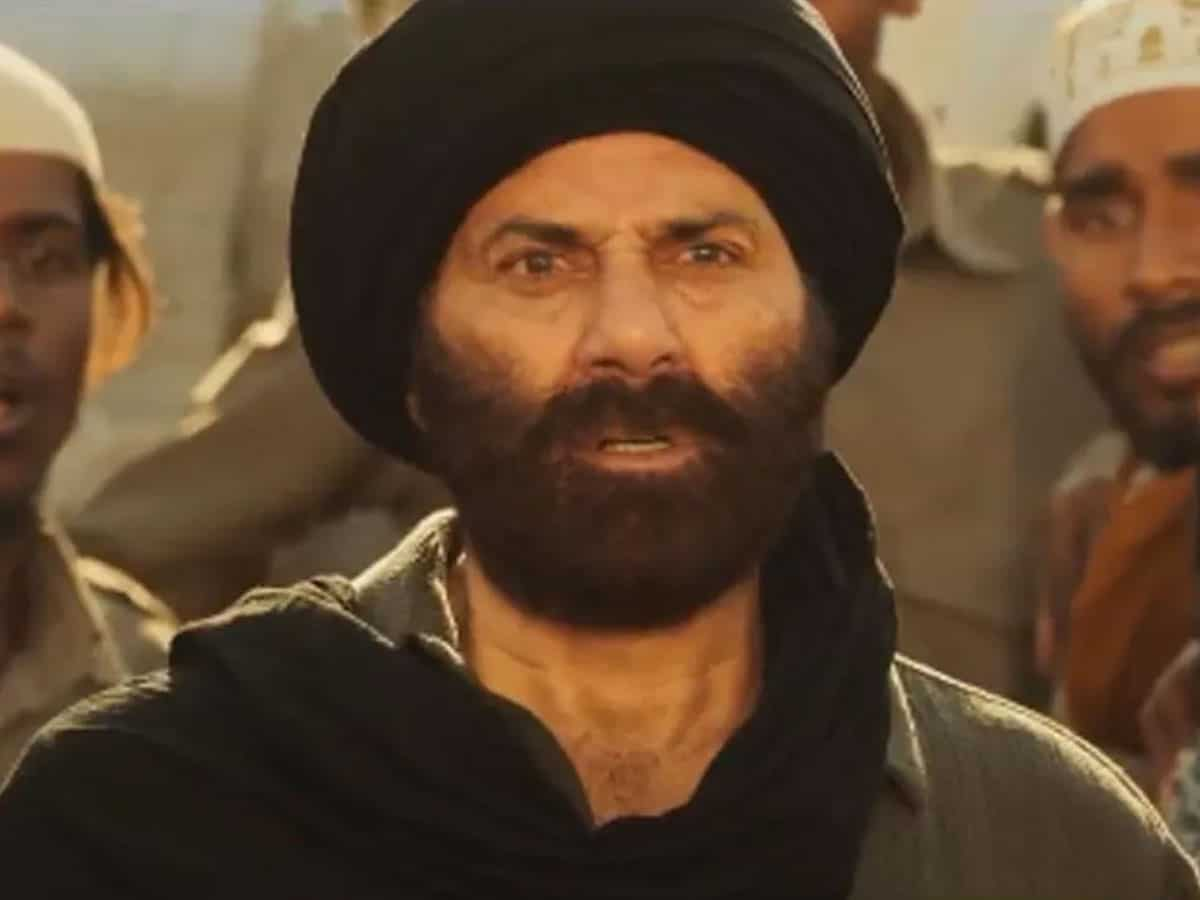 Gadar 2 की खुशियों के बीच Sunny Deol को झटका, मुंबई बंगला होगा नीलाम, नहीं चुकाया 56 करोड़ रुपए का लोन