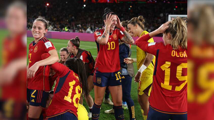 FIFA के सामने नहीं टिकती ICC वर्ल्ड कप की प्राइज मनी, महिला फुटबॉल टीम भी पुरुष क्रिकेट से अमीर