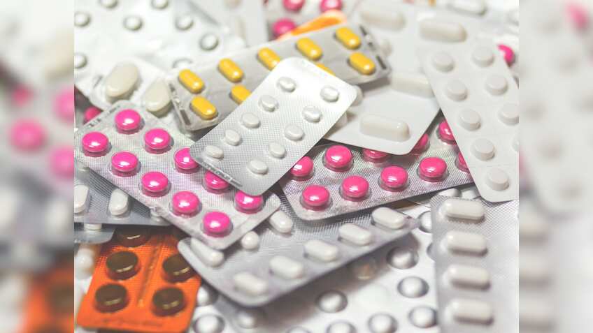 जेनेरिक दवाओं पर स्वास्थ्य मंत्रालय की बड़ी बैठक, NMC की नए गाइडलाइंस पर कई डॉक्टर ने जताया एतराज