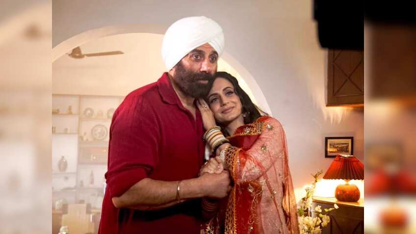 Gadar 2 BOX OFFICE COLLECTION: 400 करोड़ के क्लब में शामिल हुई गदर-2, जानें अब तक का कलेक्शन