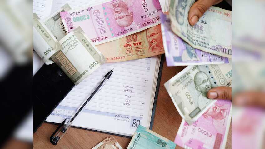 इन 10 शेयरों पर रखें नजर, बाजार खुलते ही दिखेगा तगड़ा एक्शन; नोट कर लें डीटेल्स