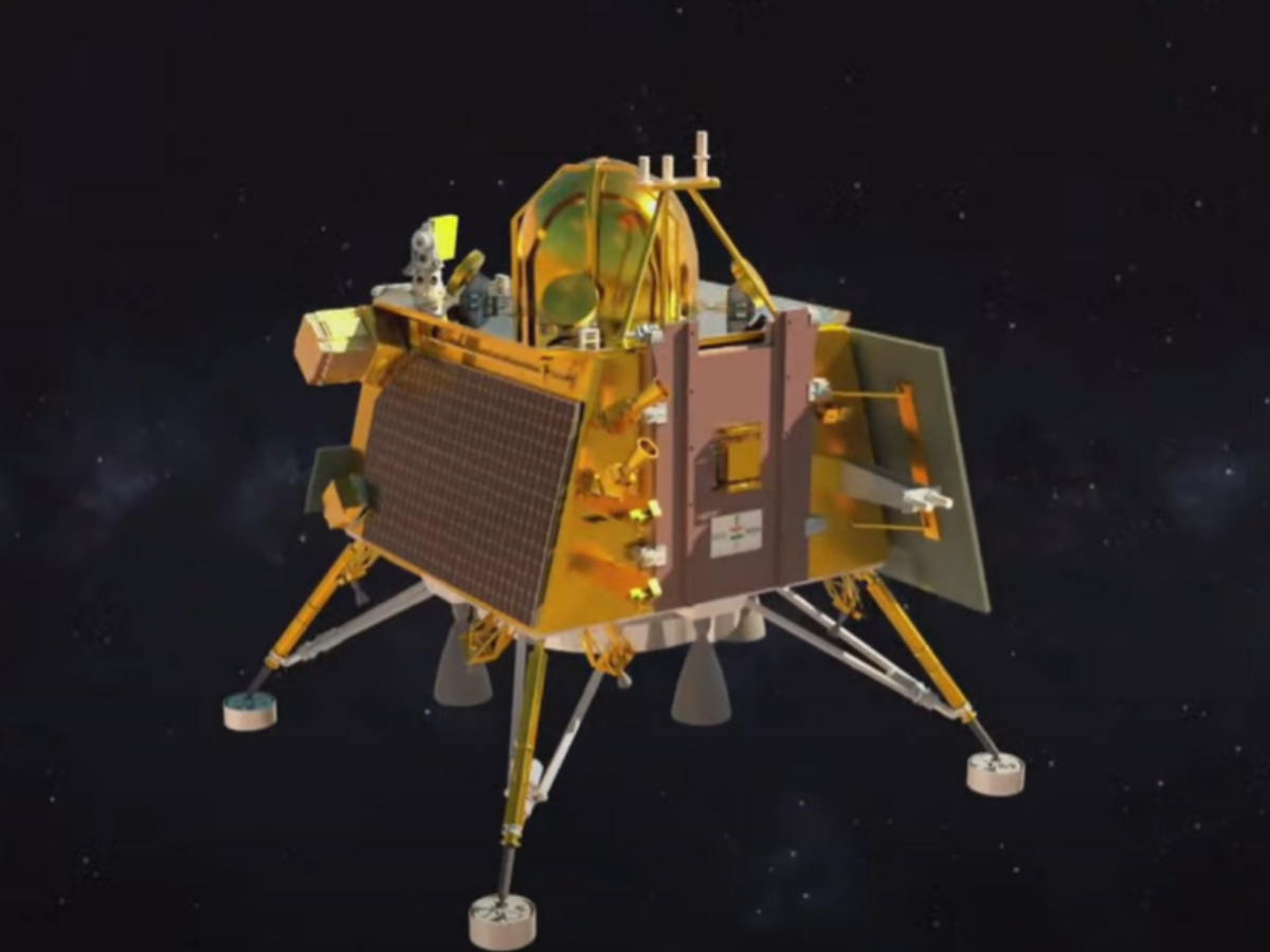 अंतरिक्ष में लहराया तिरंगा, चांद के दक्षिणी ध्रुव पर पहुंचने वाला दुनिया का पहला देश भारत, अभी और रचेंगे इतिहास