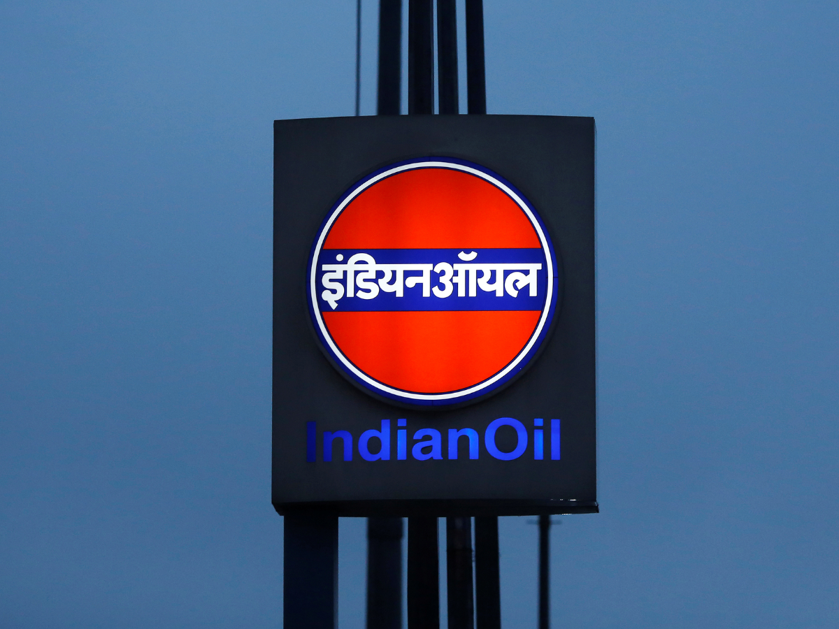 देश की सबसे बड़ी पेट्रोलियम कंपनी करेगी 4 लाख करोड़ रुपए का निवेश, बाजार खुलने के बाद दिखेगा स्टॉक में एक्शन