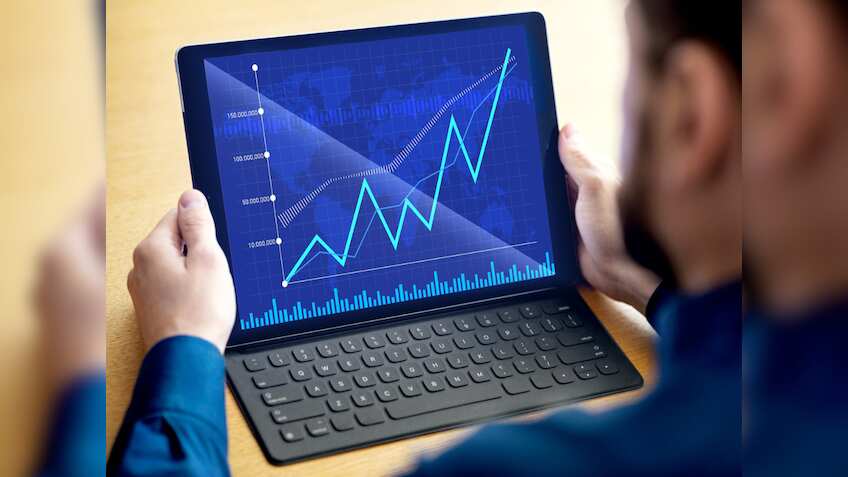 HDFC Bank, Bharat Petroleum समेत इन 11 दमदार शेयरों पर नई स्‍ट्रैटजी, चेक कर लें Buy-Sell के नए टारगेट 