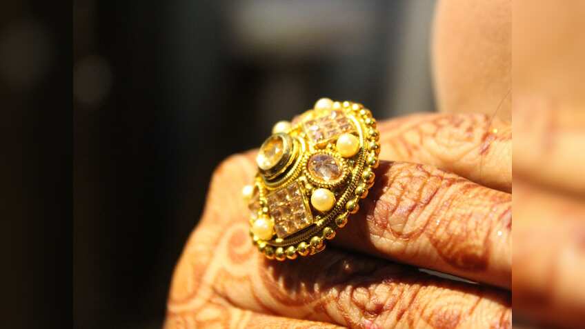 Gold Price Today on 29th August: सोना पहुंचा ₹60000 के पास, चांदी भी ₹150 महंगी हुई; जानें एक्सपर्ट की राय