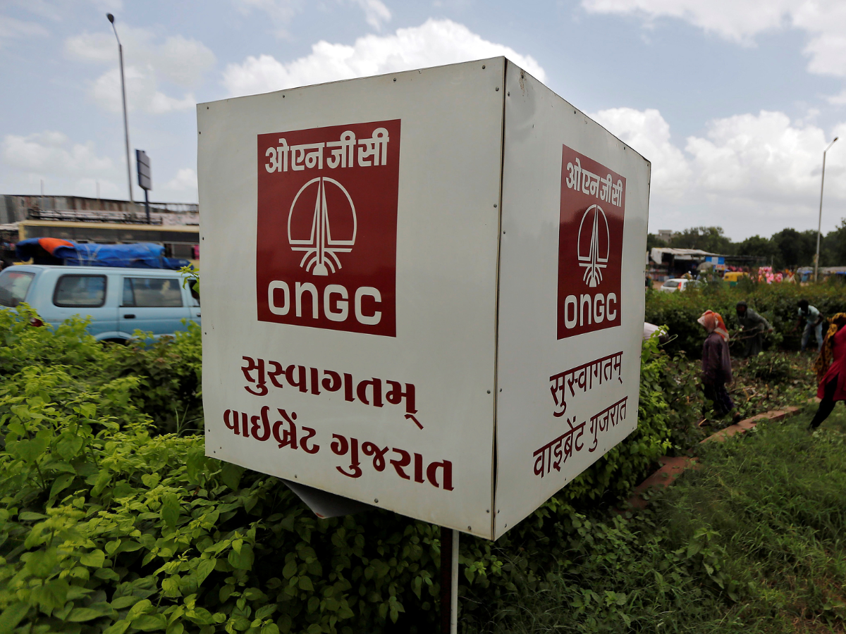 बाजार बंद होने के बाद आई बड़ी खबर! ONGC इस कंपनी में निवेश करेगी ₹15,000 करोड़
