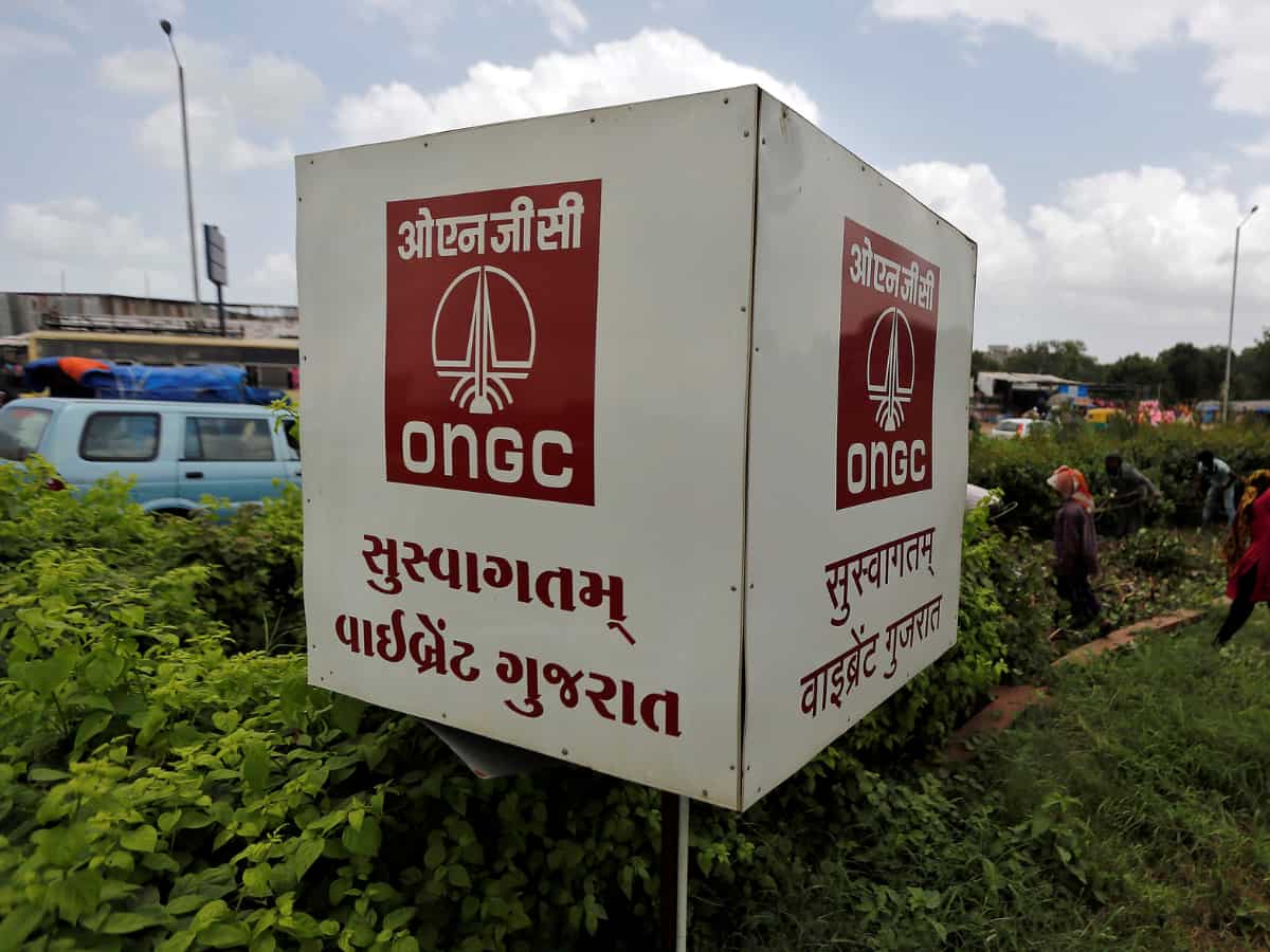 बाजार बंद होने के बाद आई बड़ी खबर! ONGC इस कंपनी में निवेश करेगी ₹15,000  करोड़