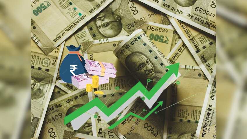 बाजार खुलते ही इन 4 शेयरों में करें खरीदारी; एक्सपर्ट को भी पसंद, नोट कर लें टारगेट और स्टॉपलॉस