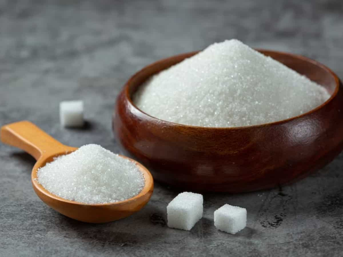 Sugar Prices: फीका न हो आपका त्योहार, चीनी पर महंगाई रोकने के लिए सरकार की बड़ी तैयारी