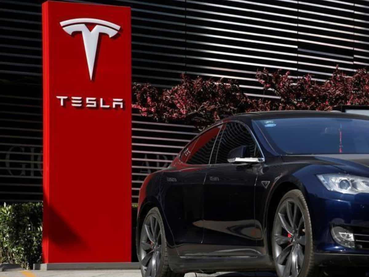 Elon Musk की Tesla इस साल भारत से खरीदेगी 1.9 बिलियन डॉलर के ऑटो पार्ट्स, पीयूष गोयल ने दी जानकारी