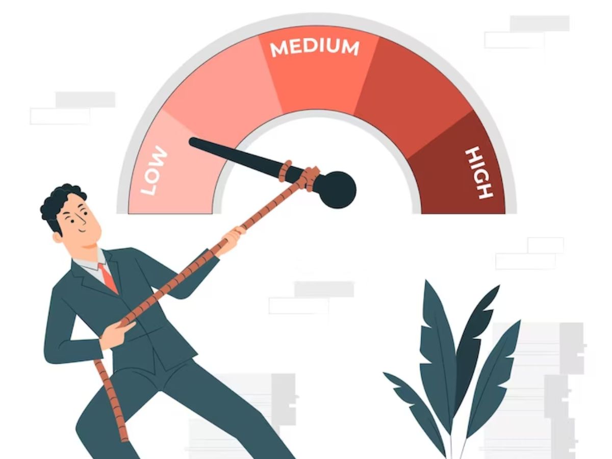 Credit Card का बिल टाइम से चुका रहे हैं तो क्या लगा क्रेडिट स्कोर नहीं गिरेगा? ये पढ़ लेंगे तो चकरा जाएगा दिमाग