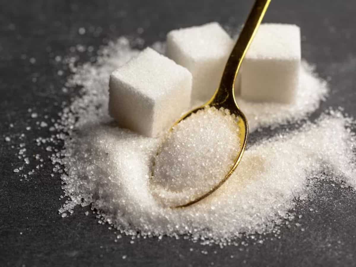 सख्ती के बावजूद नहीं सुन रहीं चीनी कंपनियां, स्टॉक पर नहीं दी जानकारी, सरकार उठा सकती है सख्त कदम