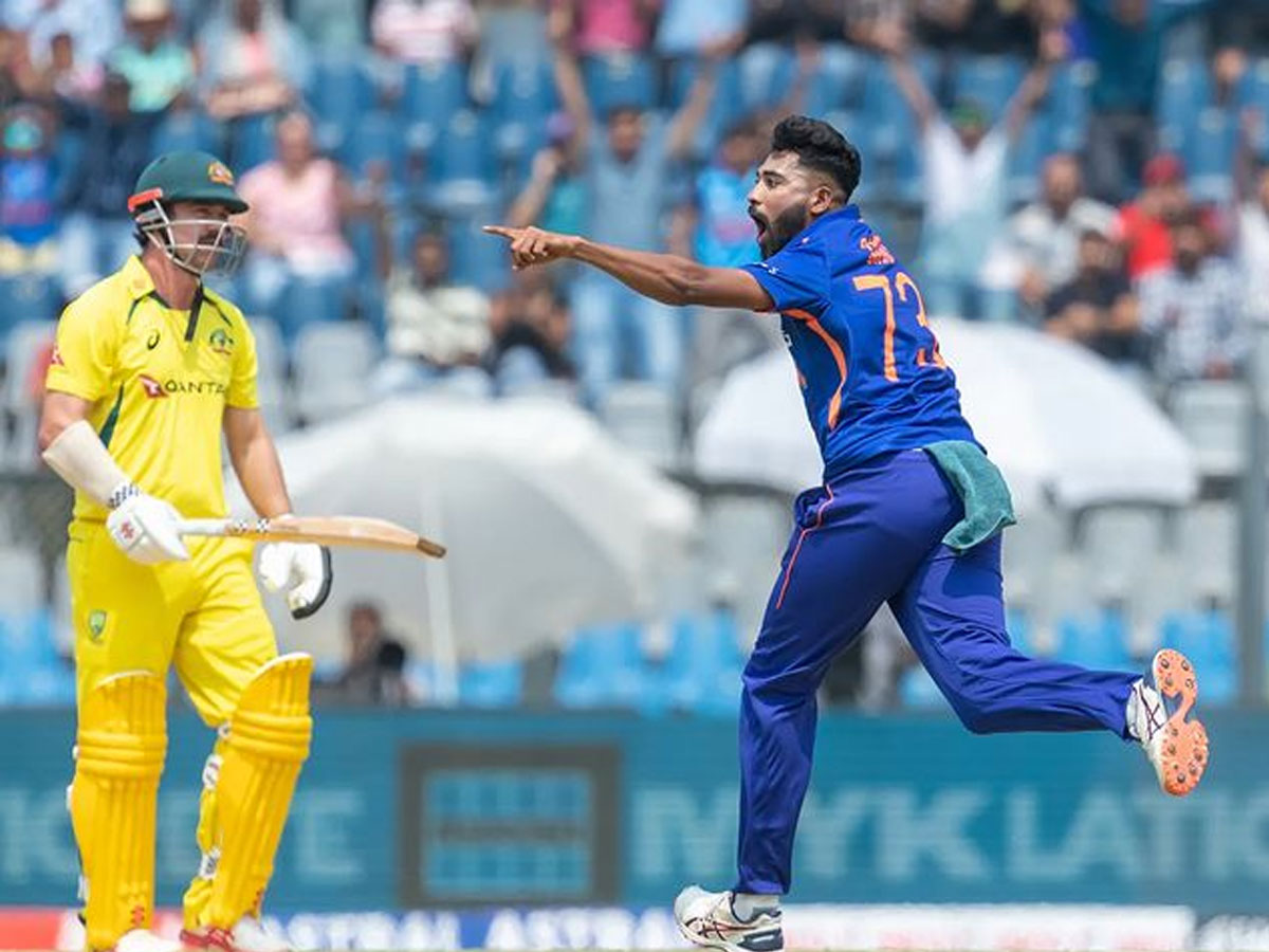 India Vs Australia पहले वनडे के टिकट्स बुकिंग से जुड़ी हर एक बात, स्टेडियम जाने से पहले जान लें ये नियम