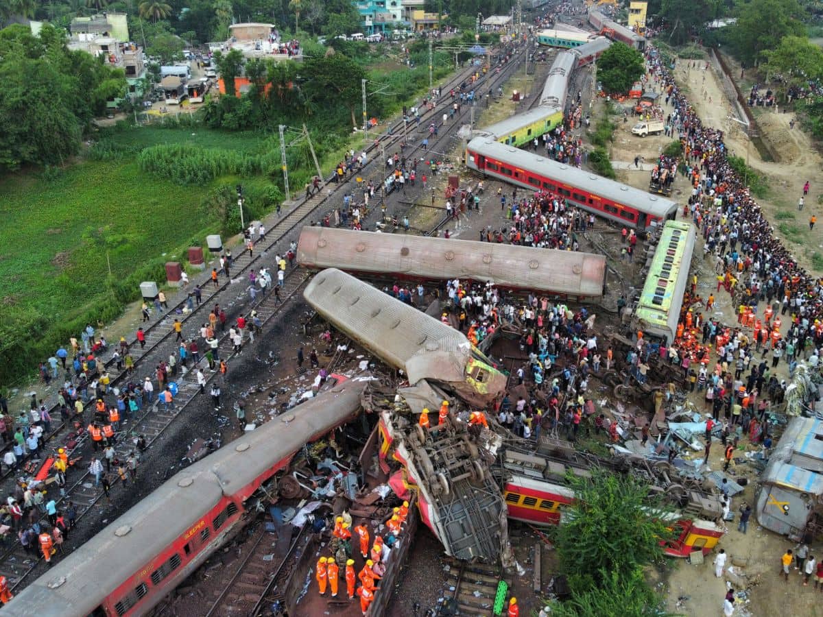 रेलवे बोर्ड का बड़ा फैसला, ट्रेन हादसे के पीड़ितों को देगी 10 गुना ज्यादा मुआवजा, अब मिलेंगे इतने लाख रुपये