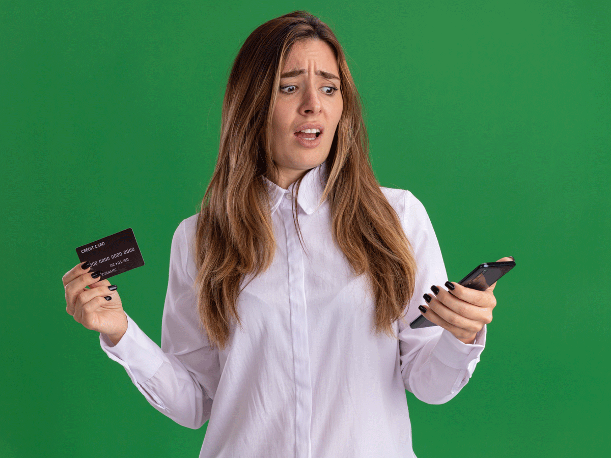 अगर आपने नहीं किया ये काम, तो Online Transaction के लिए इस्तेमाल नहीं कर पाएंगे अपना Debit-Credit Card/>
<!-- img src=