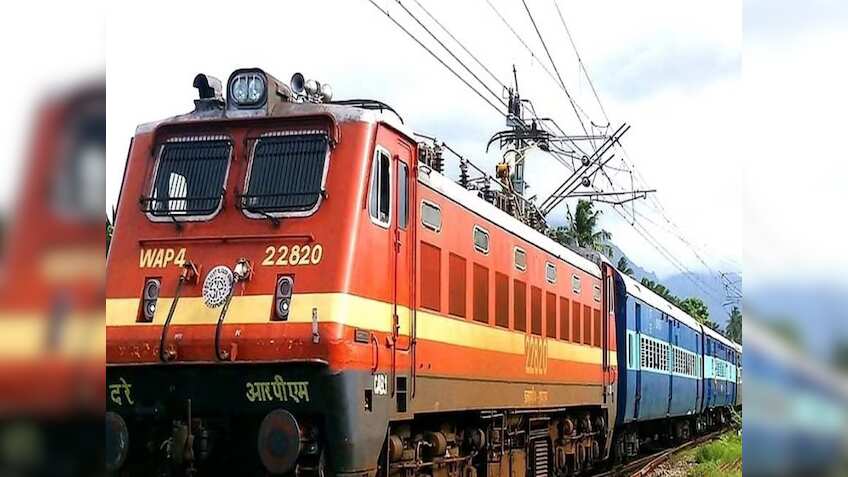 रेलवे के 11 लाख कर्मचारियों को मिलेगी खुशखबरी? बोनस बढ़ाने को लेकर मिनिस्ट्री से लगाई गुहार, ₹28 हजार का होगा फायदा!