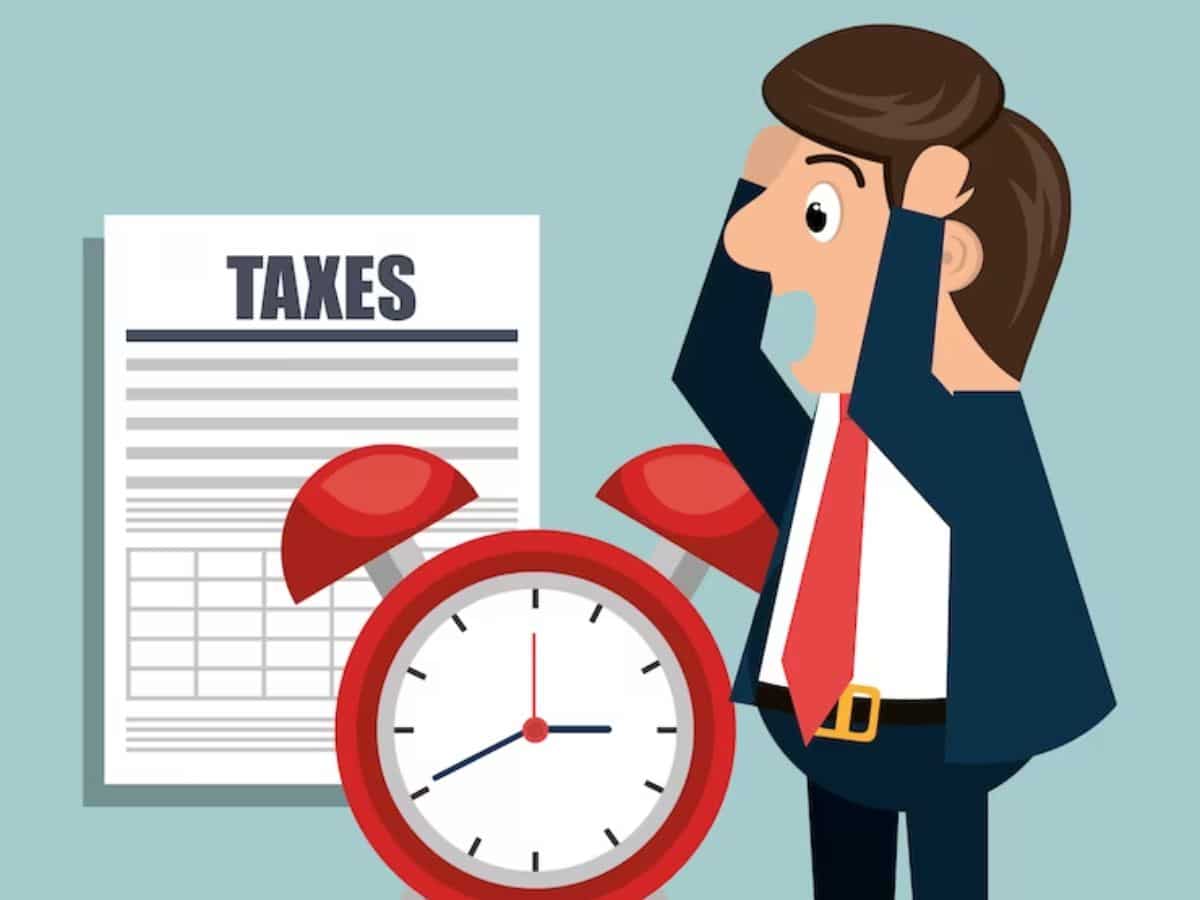 Tax Calendar October 2023: हो जाएं तैयार, अगले महीने निपटाने हैं टैक्स से जुड़े ये जरूरी काम