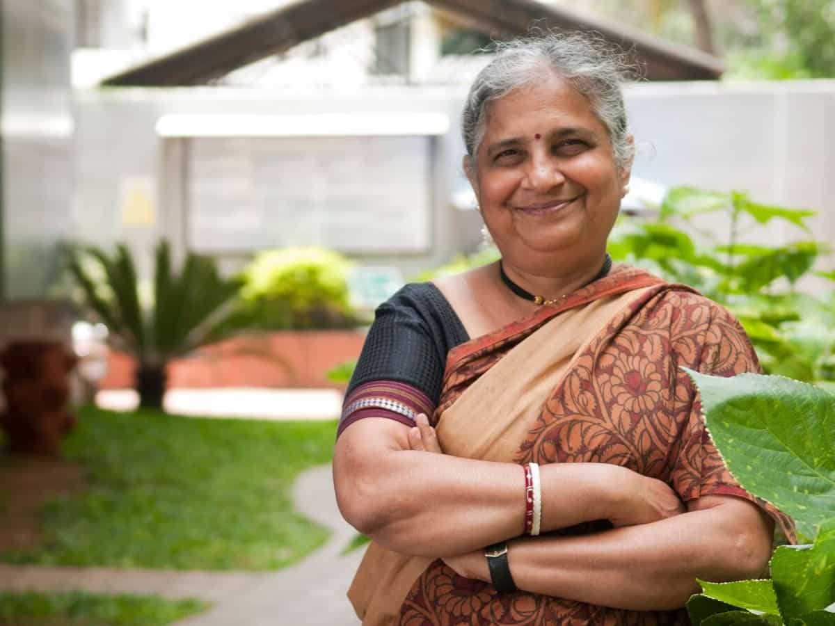 सुधा मूर्ति बनीं ग्लोबल इंडियन अवार्ड वाली पहली महिला, कार्यक्रम में ब्रिटिश पीएम ऋषि सुनक भी रहे मौजूद