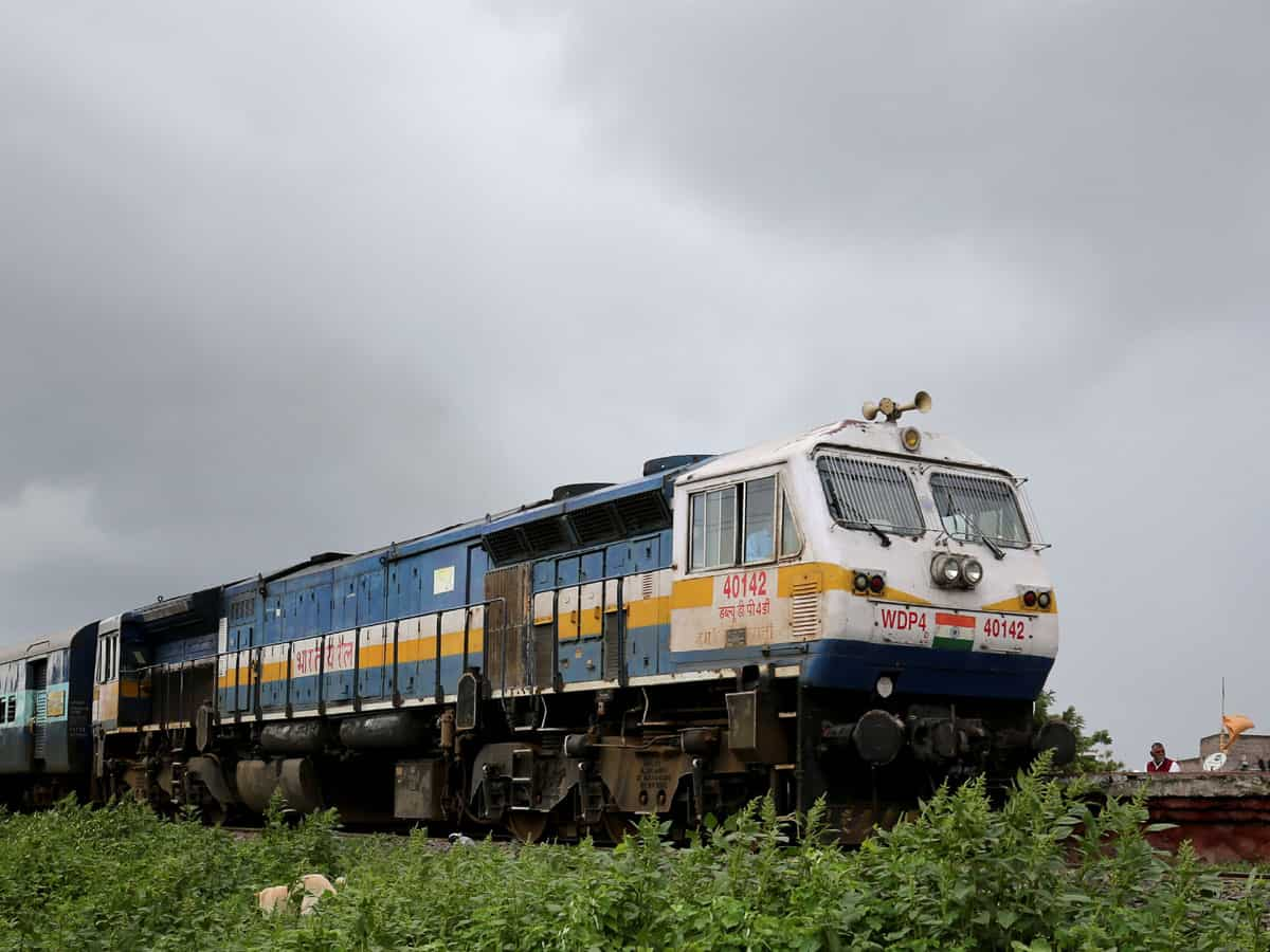 Special Train: नवरात्रि में घर जाने की टेंशन दूर, मुंबई-नागपुर समेत इन रूट्स पर चलाई जाएगी स्पेशल ट्रेन, जानिए शेड्यूल