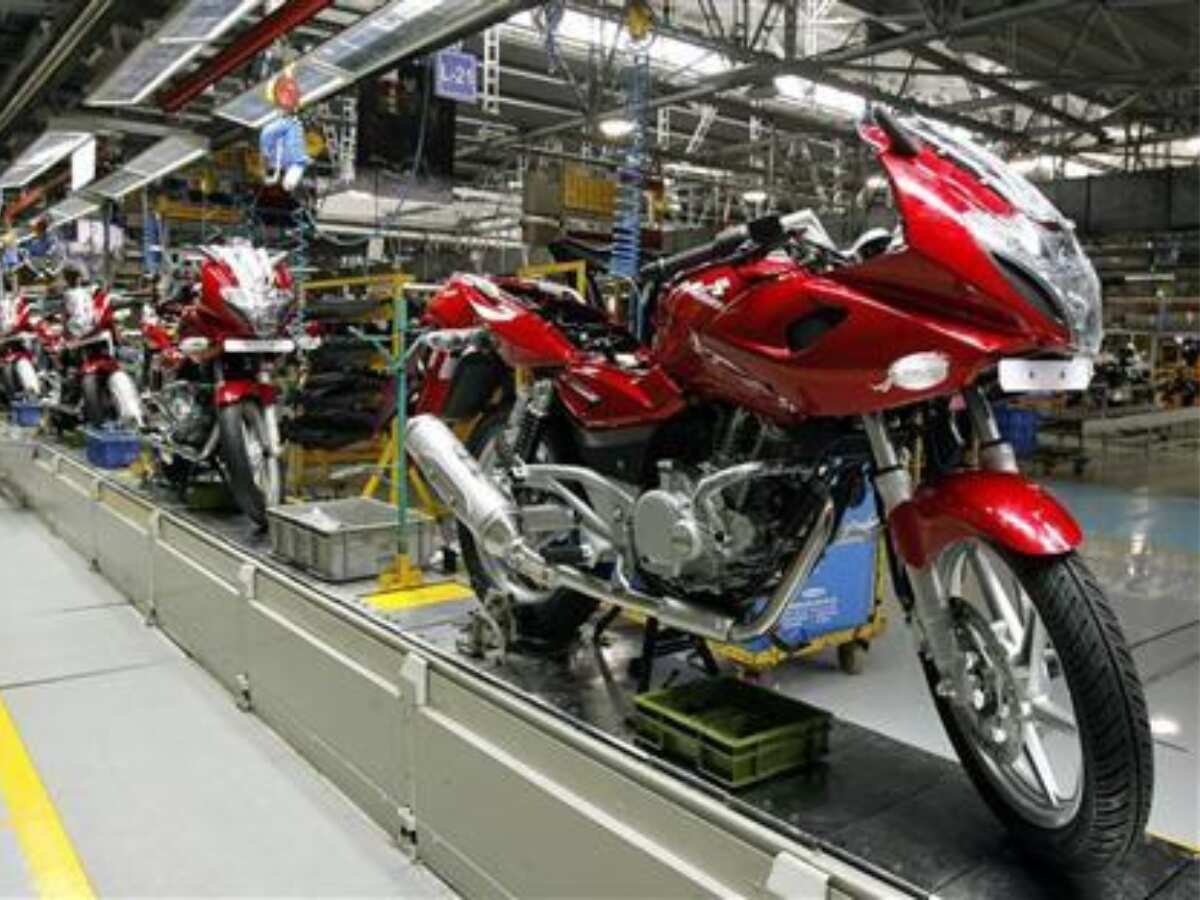 September Auto Sales: बजाज ऑटो की बिक्री में घटी, सितंबर में बेच पाई मात्र इतने वाहन; जानें TVS Motors का हाल