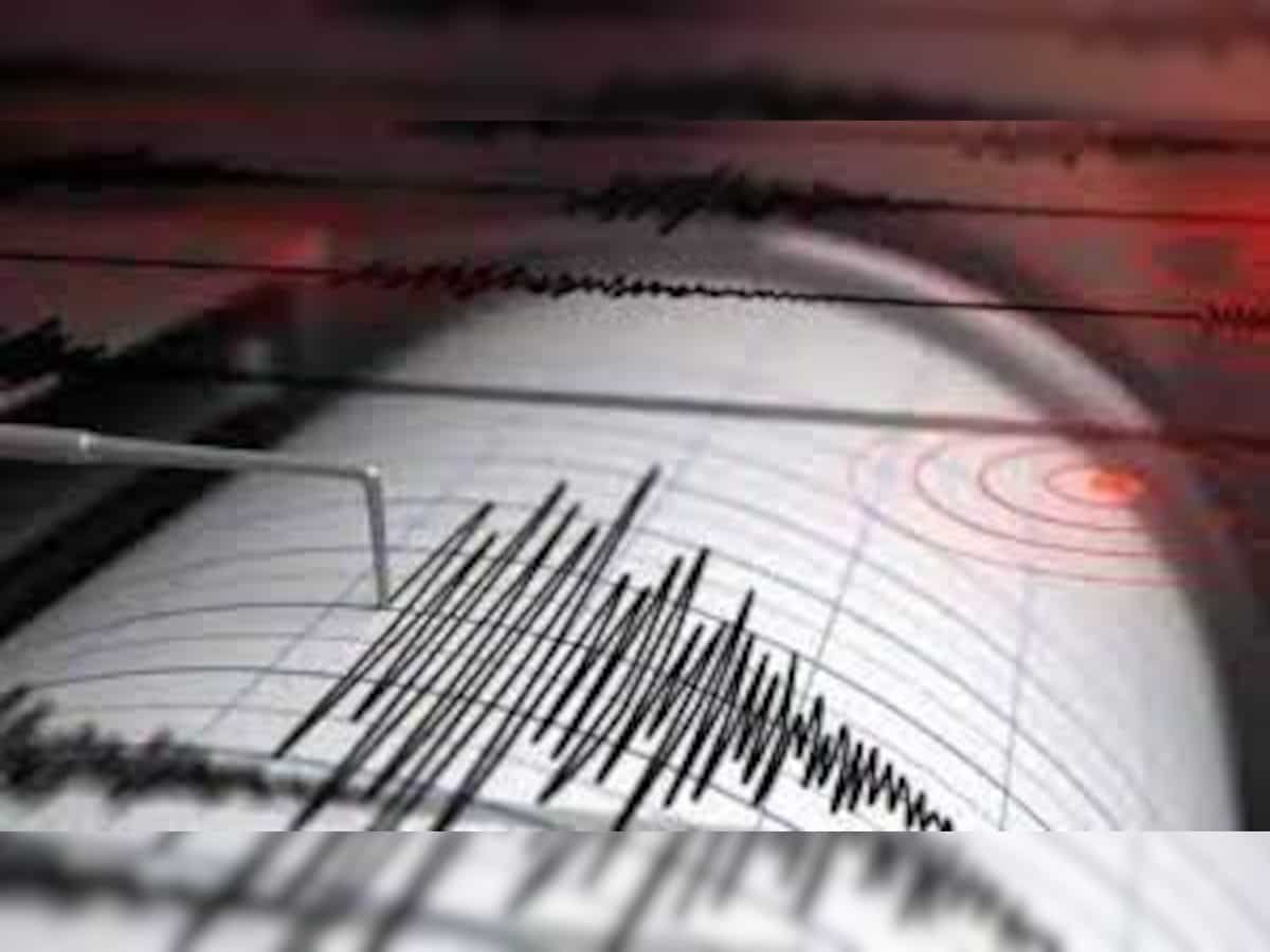 Earthquake Alert: भूकंप के तेज झटकों से दहला दिल्ली-एनसीआर, रिक्टर स्केल पर ये रही तीव्रता