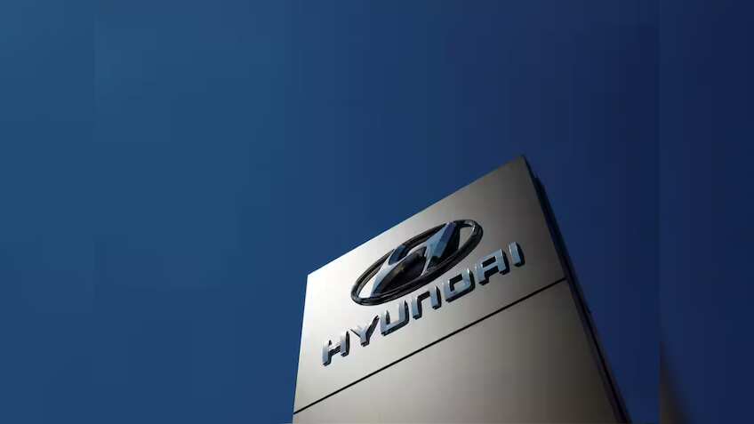 Hyundai का बड़ा ऐलान! सभी मॉडल और वेरिएंट्स में मिलेंगे 6 एयरबैग्स, अब और ज्यादा बढ़ेगी सुरक्षा